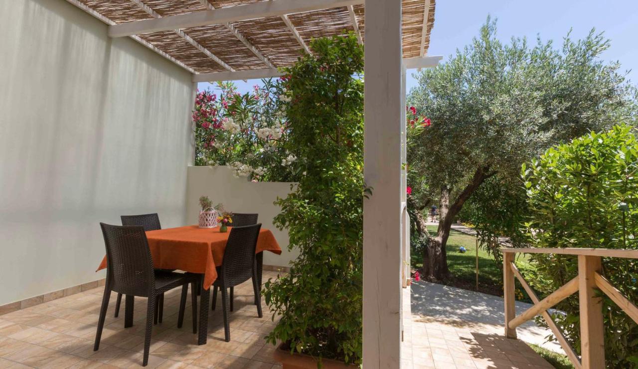 Dimora Tenuta Solentino Torre San Giovanni Ugento Exterior foto